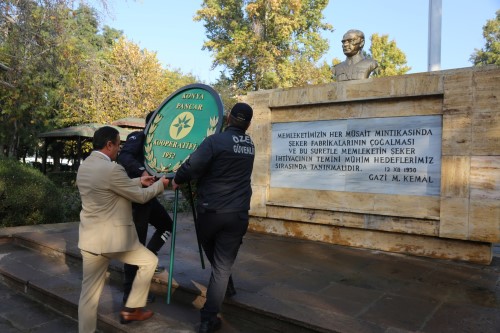 ATATÜRK’Ü SAYGI VE ÖZLEMLE ANDIK