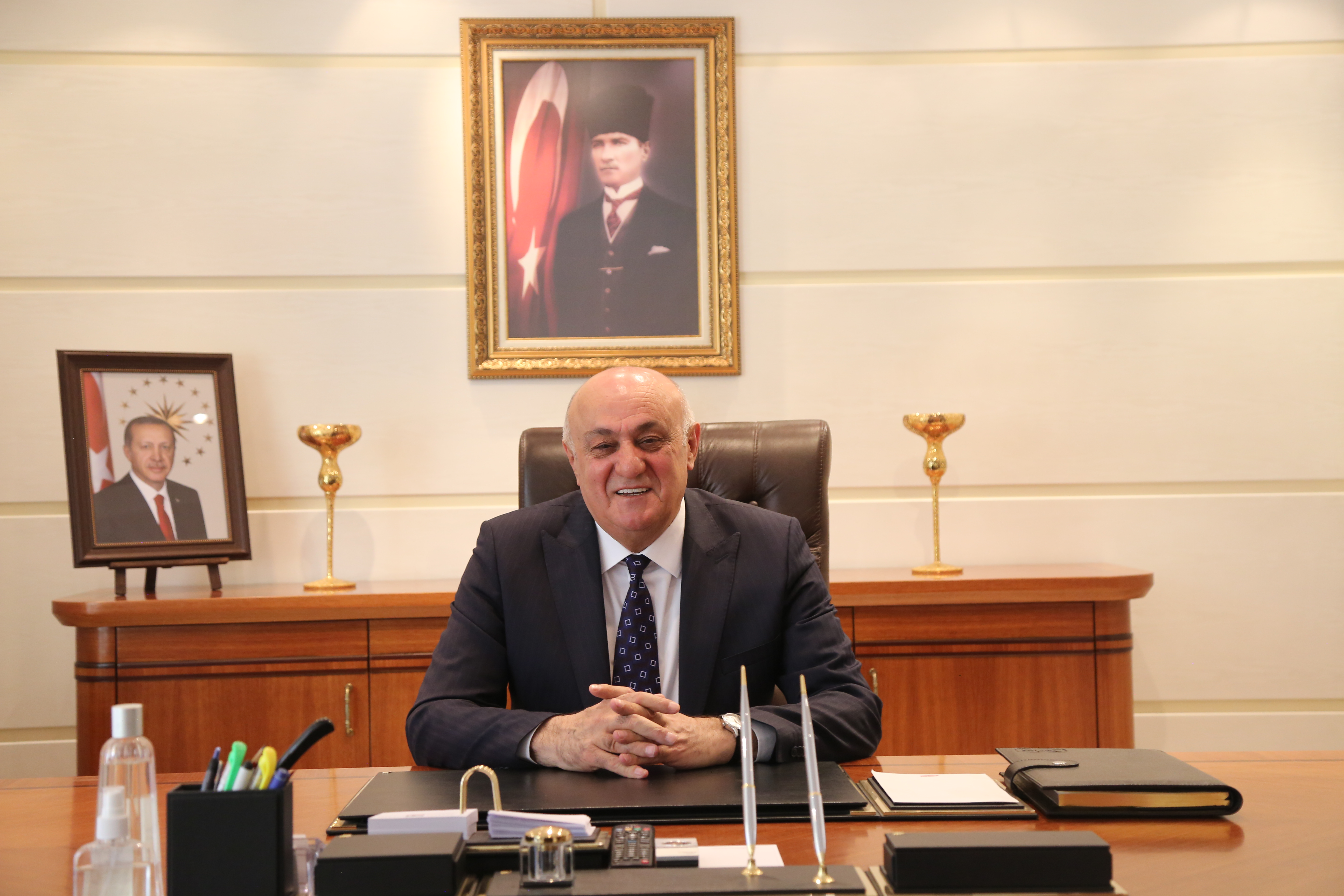 TÜRKİYE'DE ÜRETİLEN ŞEKER MİKTARI YAKLAŞIK 3 MİLYON TONU BULACAK 