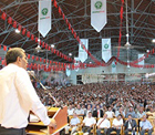 Pankobirlik Genel Başkanı Recep Konuk, ayçiçeğinin avans fiyatını 1.400 Lira olarak açıkladı.